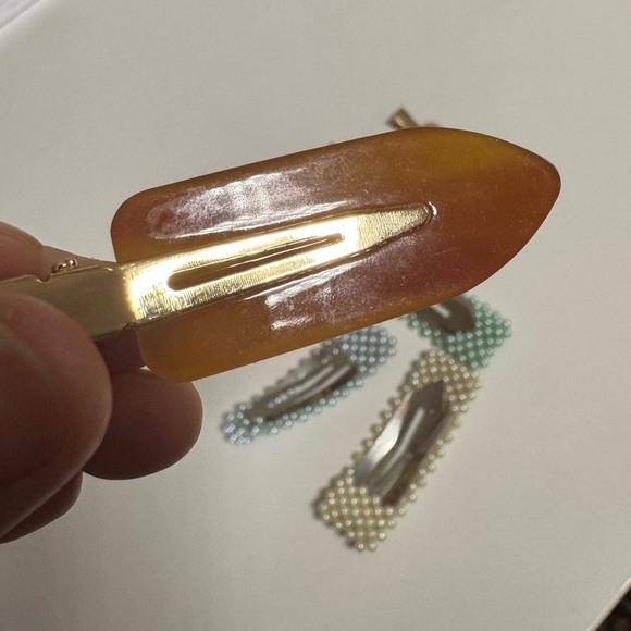 A New Day Faux Pearl Large Hair Clip Set + NO CREASE HAIR STYLING CLIPS - 3 PACK - Picture 7 of 12